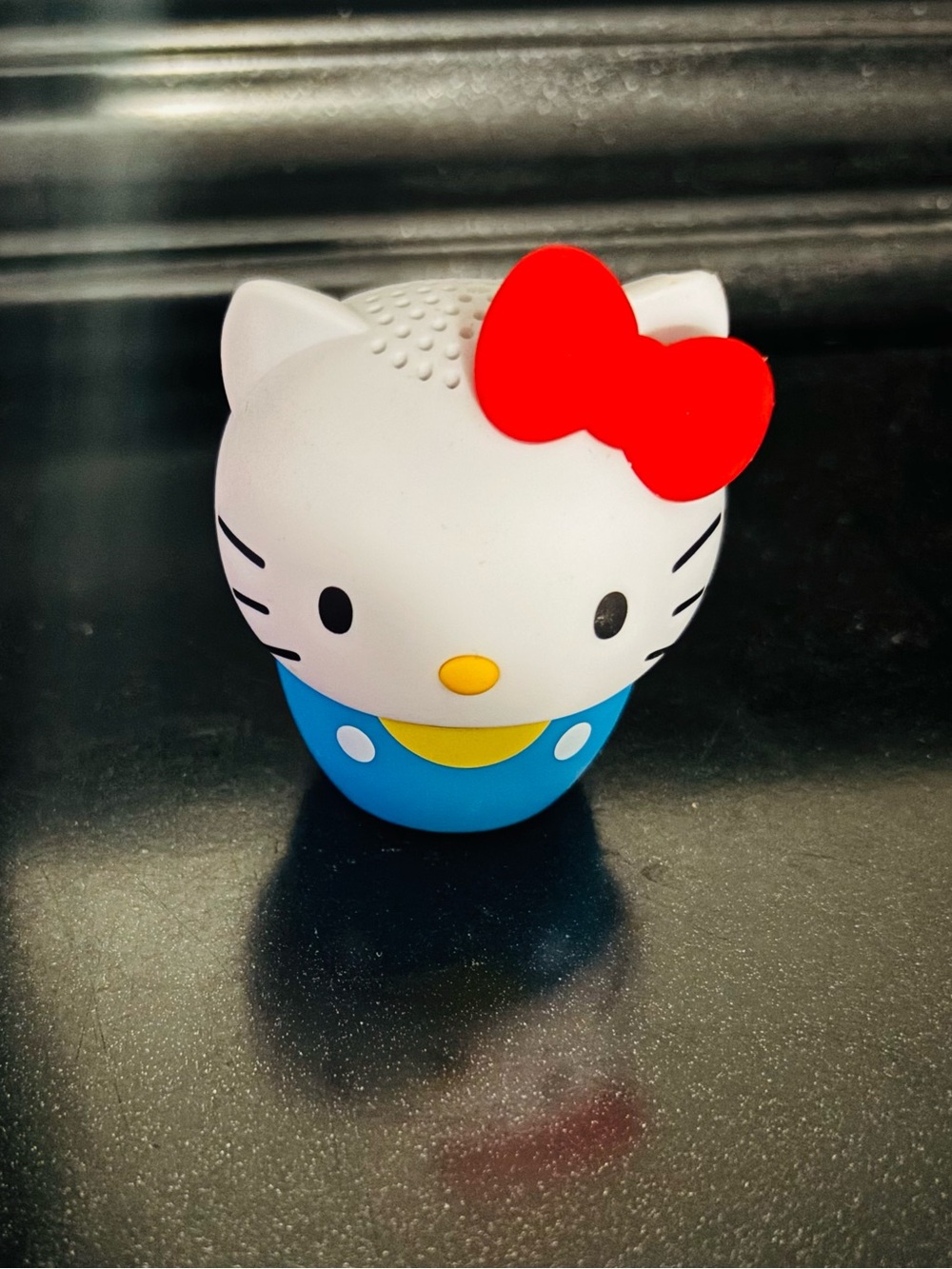 Hello Kitty Bitty boomer blue tooth speaker